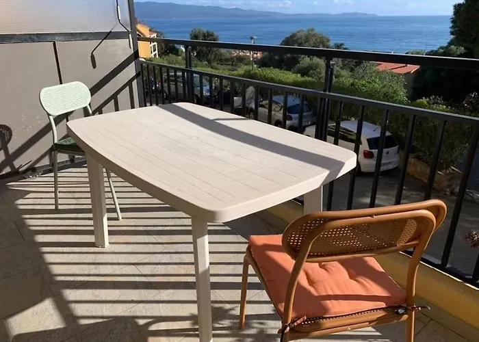 Coin De Paradis Aux Sanguinaires Ajaccio